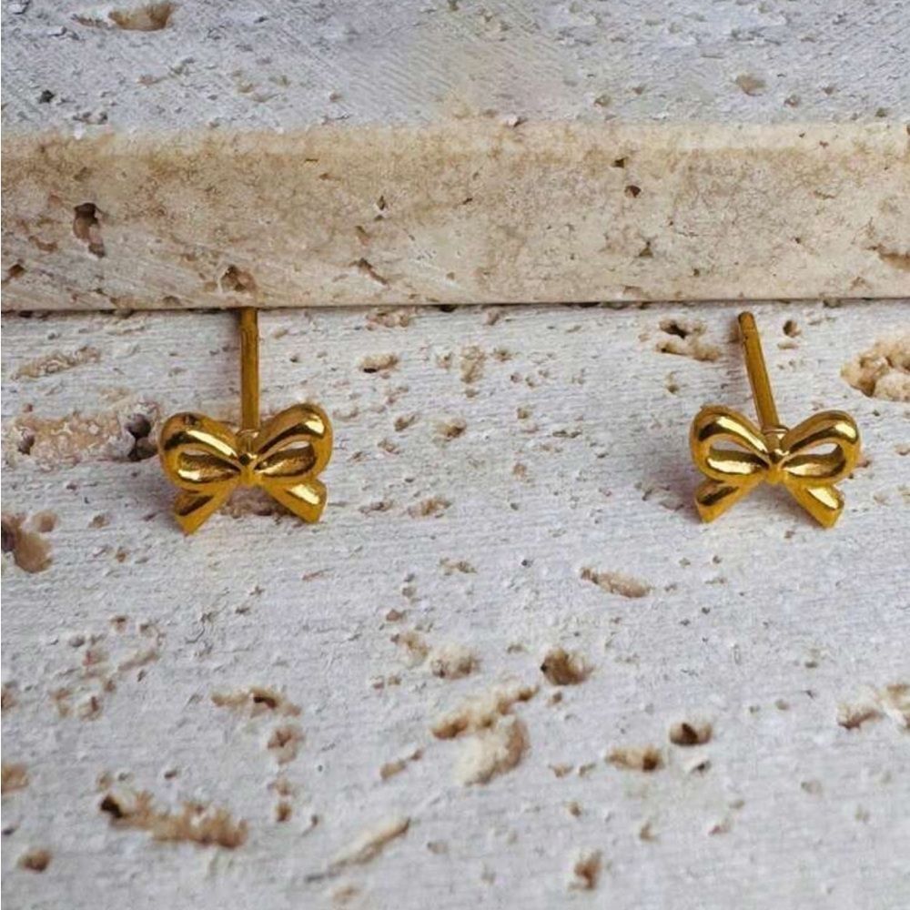 Gold Bow Stud Earrings Q54